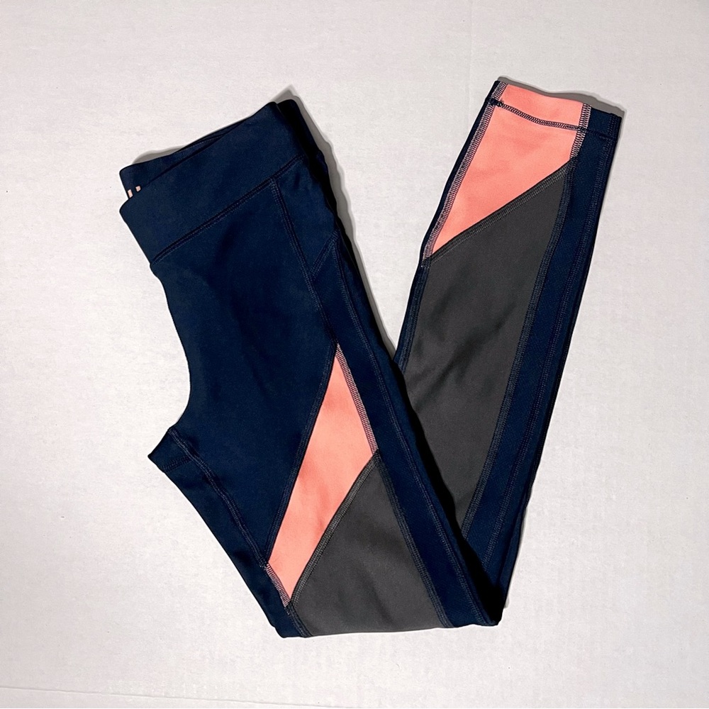 Under Armour Crop Leggings